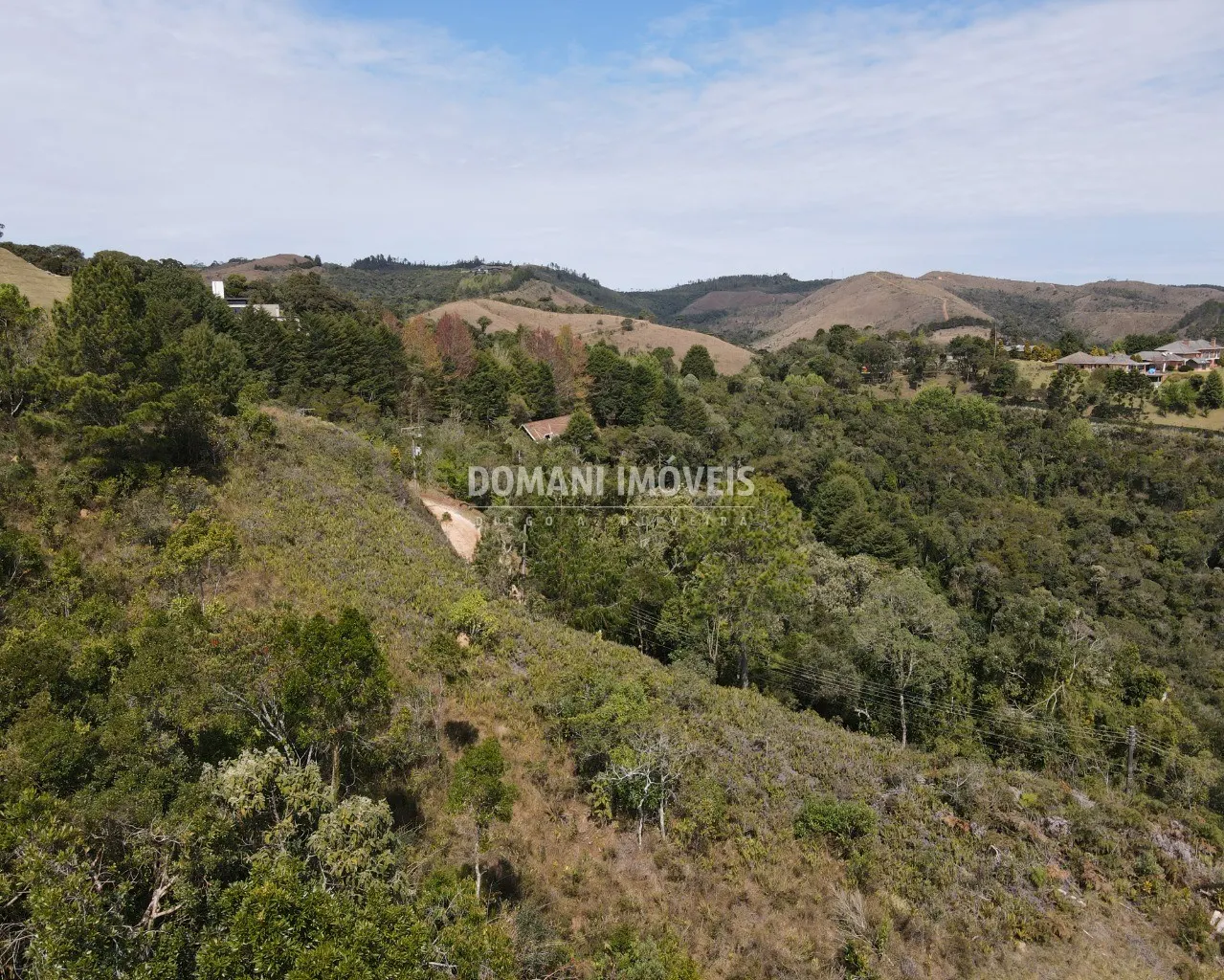 Terreno à venda de 6.650 m² em Campos do Jordão, SP, Brasil