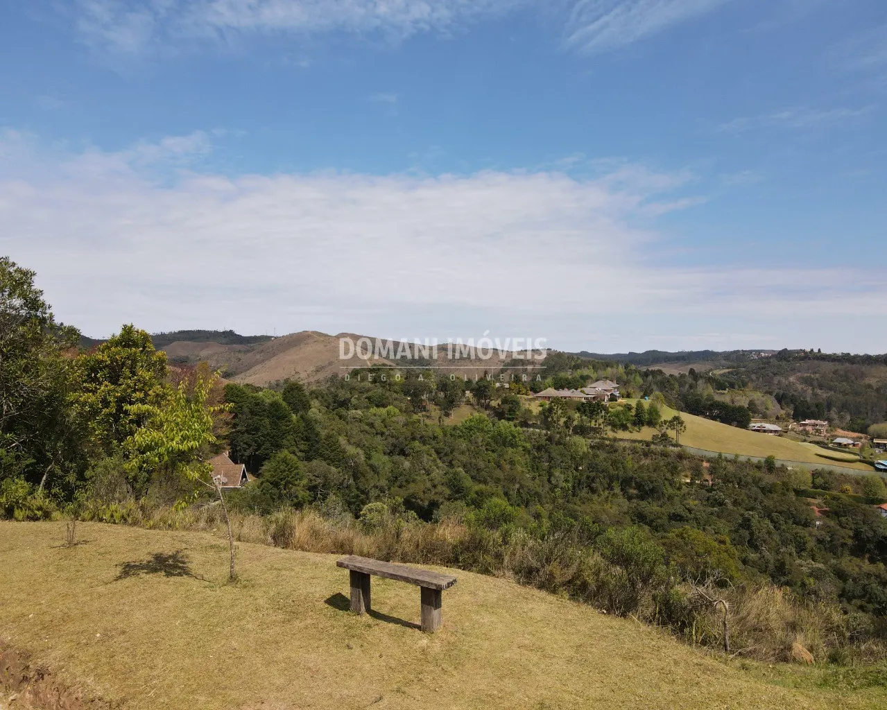 Terreno à venda de 6.650 m² em Campos do Jordão, SP, Brasil