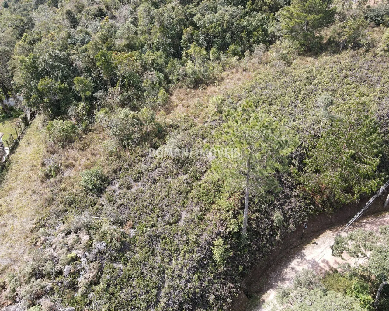 Terreno à venda de 6.650 m² em Campos do Jordão, SP, Brasil
