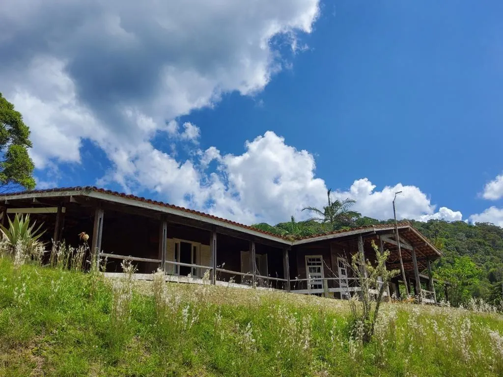Sítio à venda de 6 ha em Pedro de Toledo, SP, Brasil