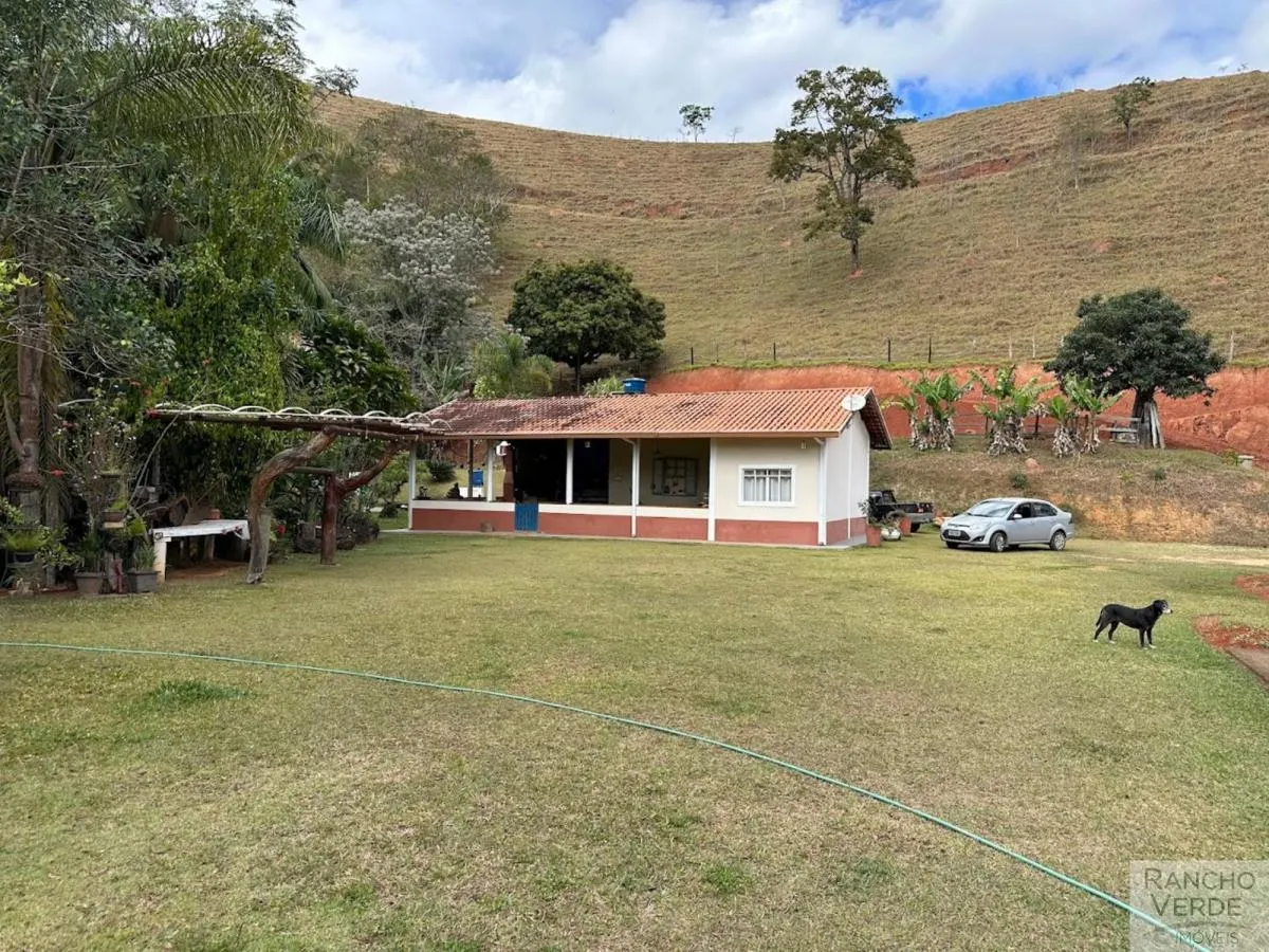 Chácara à venda de 2 ha em São José dos Campos, SP, Brasil
