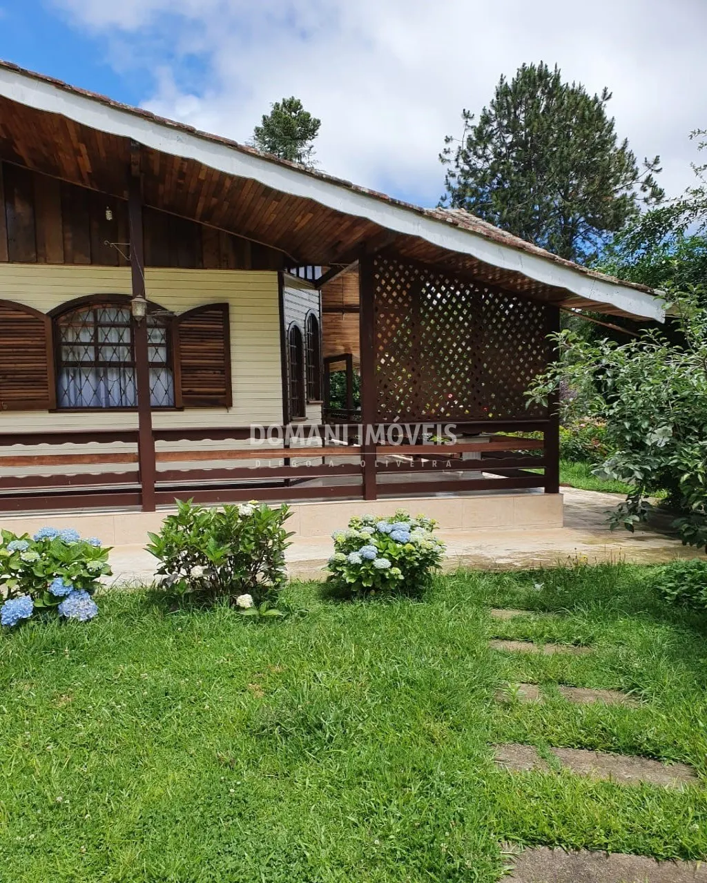 Casa à venda de 2.050 m² em Campos do Jordão, SP, Brasil