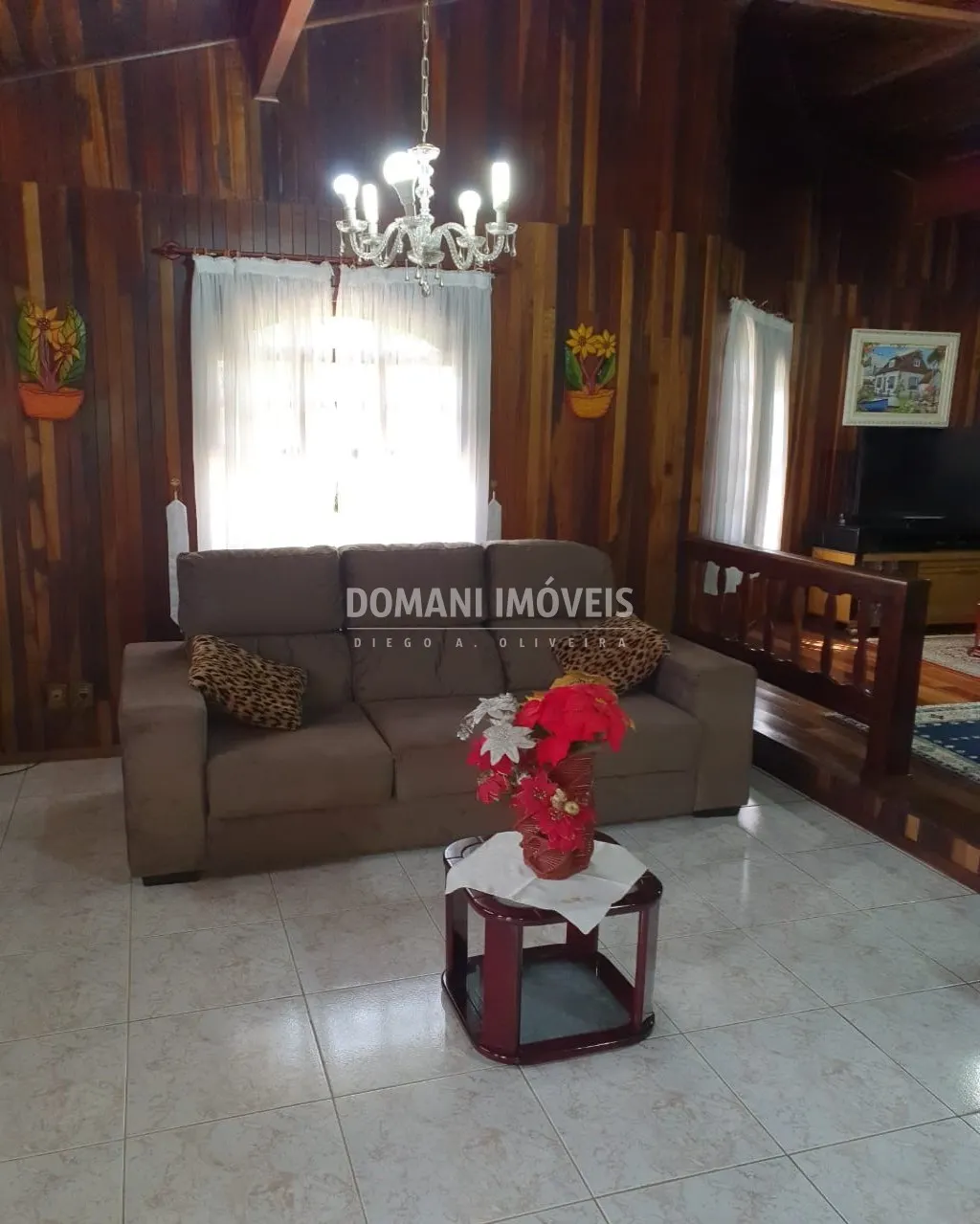 Casa à venda de 2.050 m² em Campos do Jordão, SP, Brasil