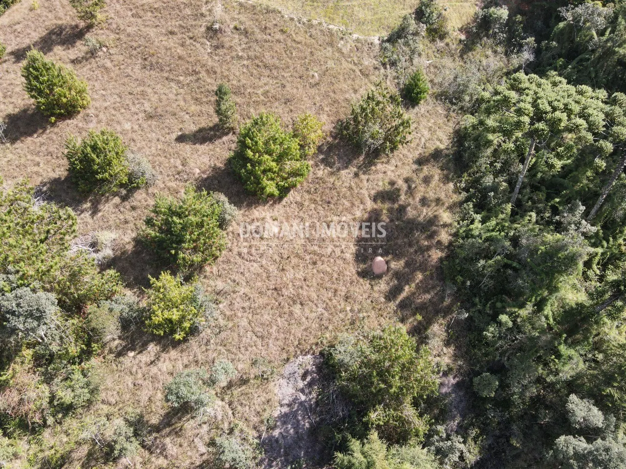 Plot for sale of 1,110 m² in Campos do Jordão, SP, Brazil