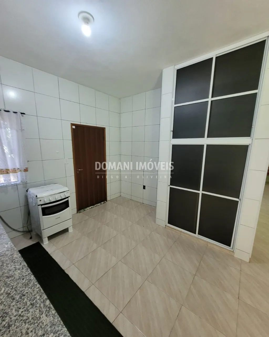 Casa à venda de 1.210 m² em Pindamonhangaba, SP, Brasil