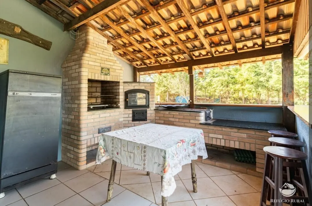 Country home for sale of 2,670 m² in São José dos Campos, SP, Brazil