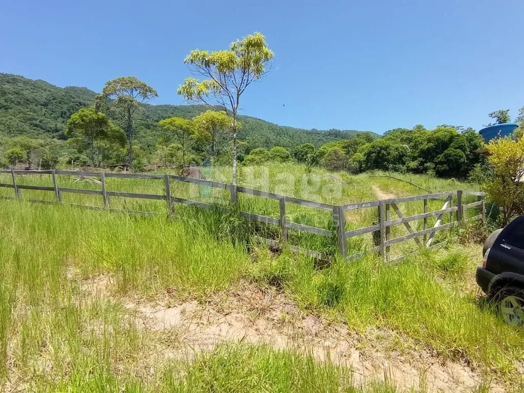 Fazenda à venda de 1 ha em Canelinha, SC, Brasil