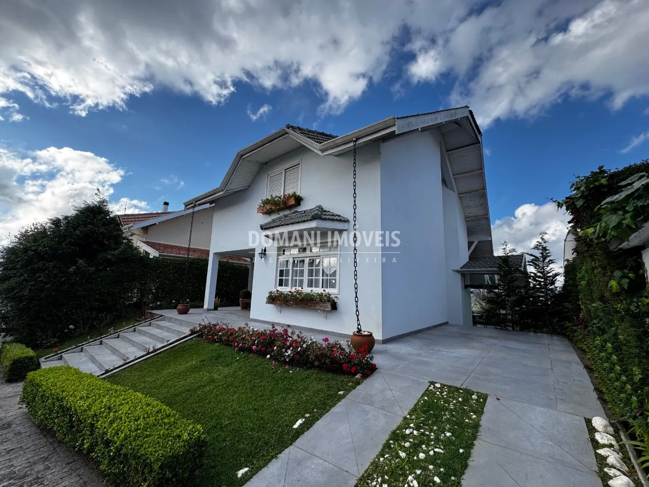 Casa à venda de 1.430 m² em Campos do Jordão, SP, Brasil