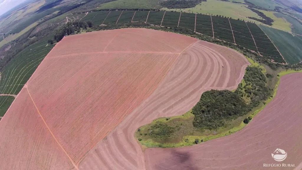 Farm for sale of 12,479 acres in Ibiá, MG, Brazil
