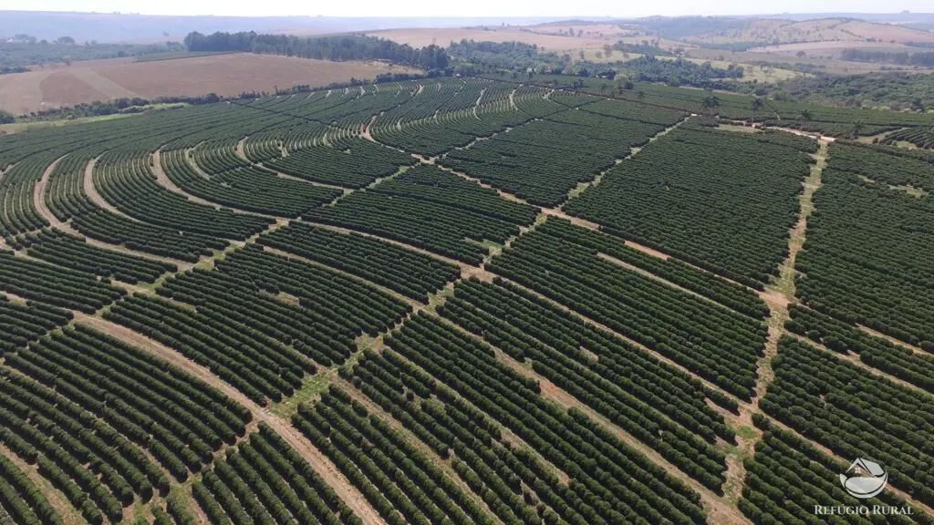 Fazenda à venda de 5.050 ha em Ibiá, MG, Brasil