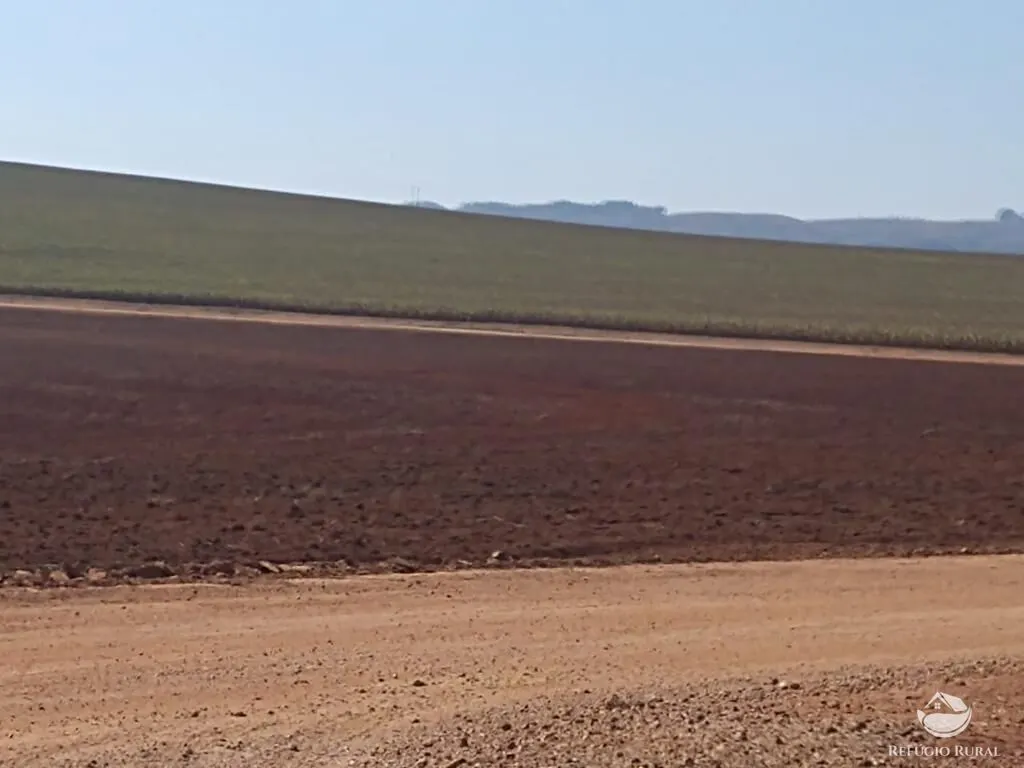 Farm for sale of 12,479 acres in Ibiá, MG, Brazil
