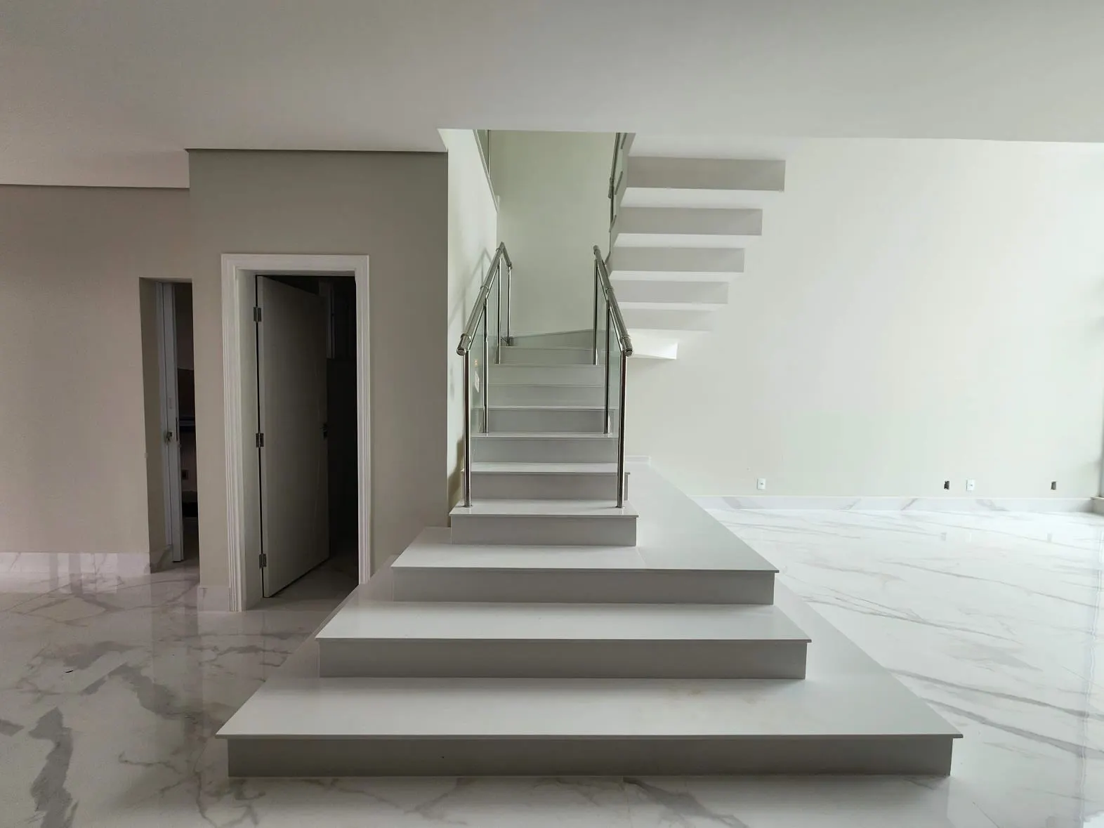 Casa à venda de 250 m² em Hortolândia, SP, Brasil