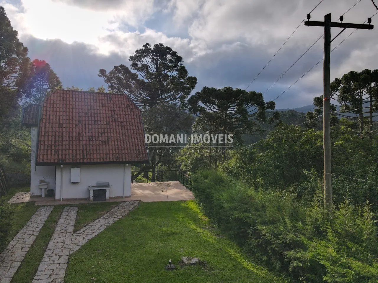 Casa à venda e para Alugar de 1.450 m² em Campos do Jordão, SP, Brasil