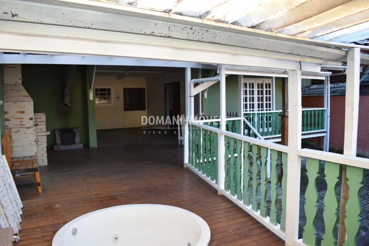 Casa à venda de 370 m² em Campos do Jordão, SP, Brasil