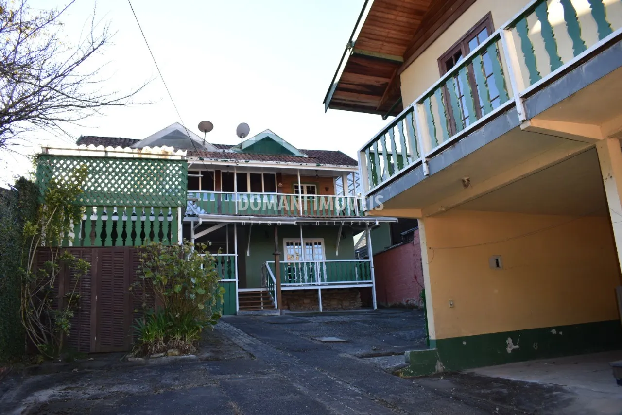 Casa à venda de 370 m² em Campos do Jordão, SP, Brasil
