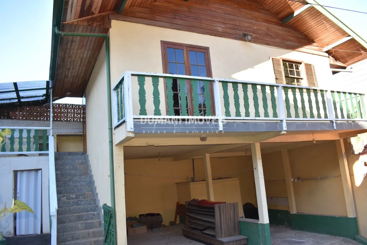 Casa à venda de 370 m² em Campos do Jordão, SP, Brasil