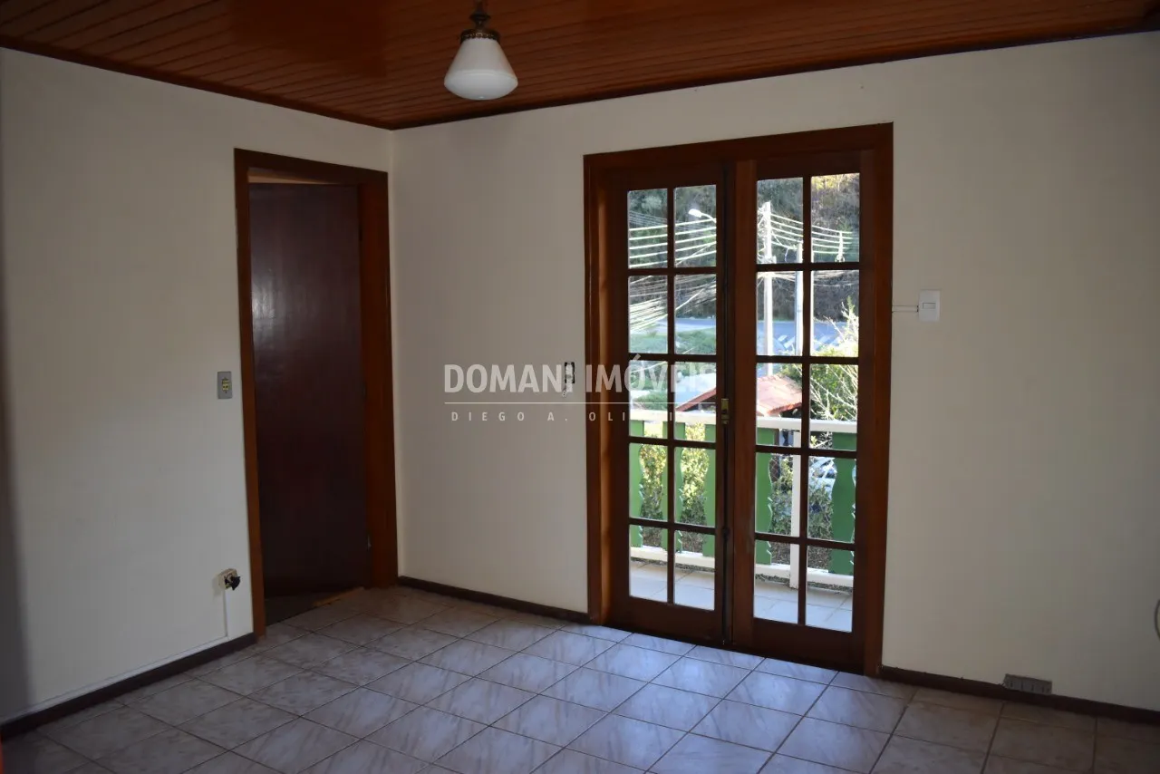Casa à venda de 370 m² em Campos do Jordão, SP, Brasil