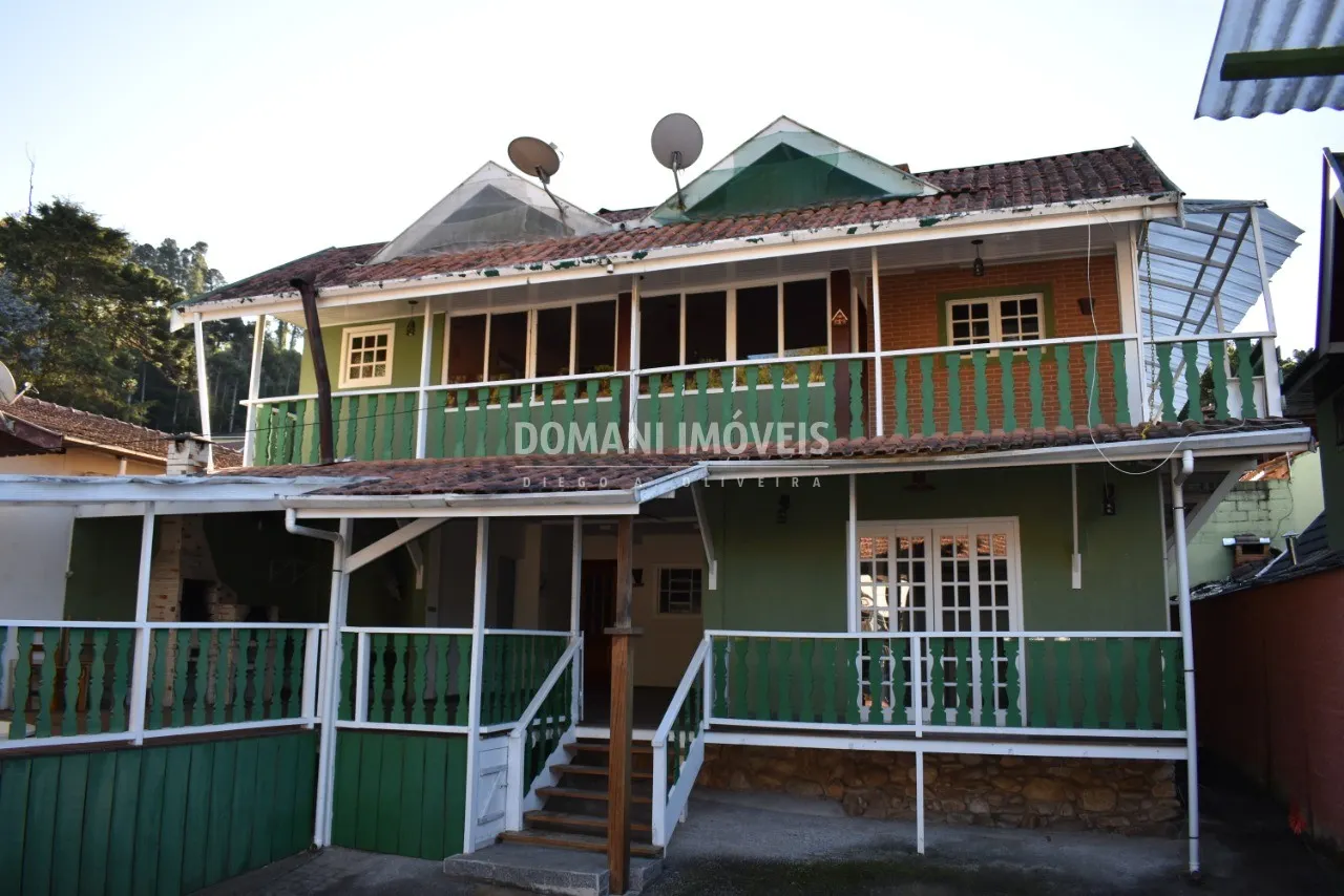 Casa à venda de 370 m² em Campos do Jordão, SP, Brasil