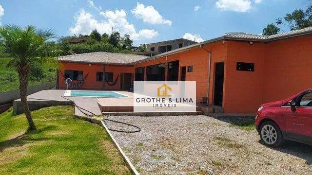 Country home for sale of 2,500 m² in São José dos Campos, SP, Brazil