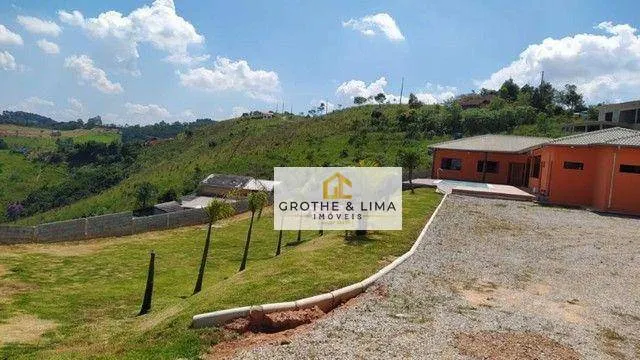 Country home for sale of 2,500 m² in São José dos Campos, SP, Brazil