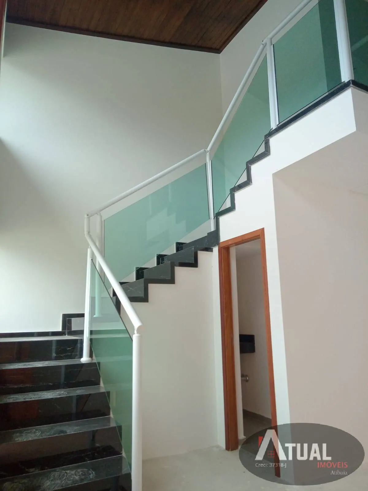 Casa à venda de 260 m² em Mairiporã, SP, Brasil
