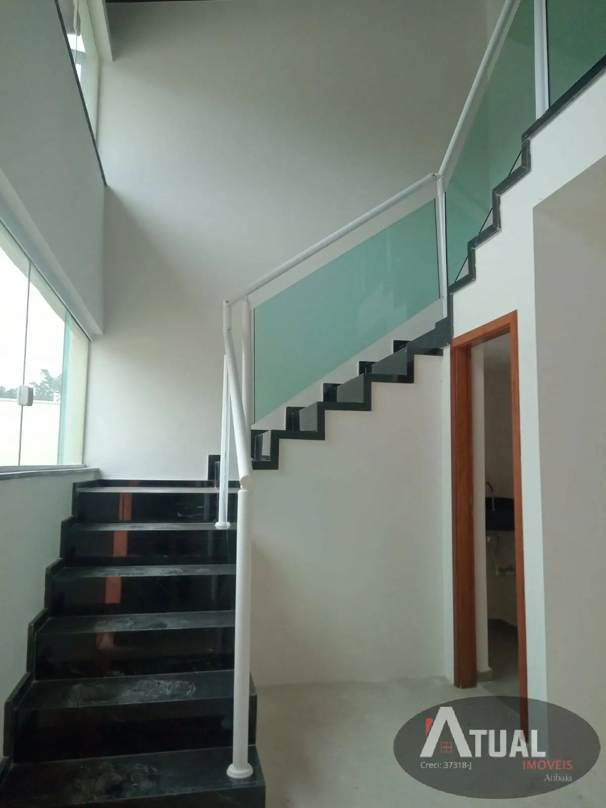 Casa à venda de 260 m² em Mairiporã, SP, Brasil