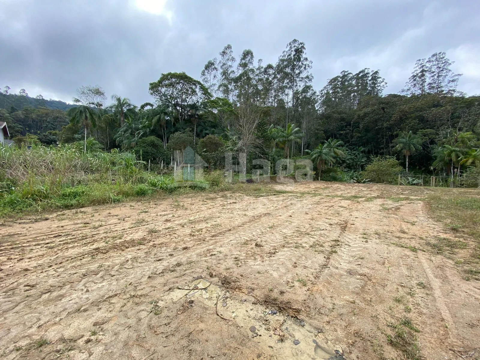 Terreno à venda de 9.110 m² em Guabiruba, SC, Brasil