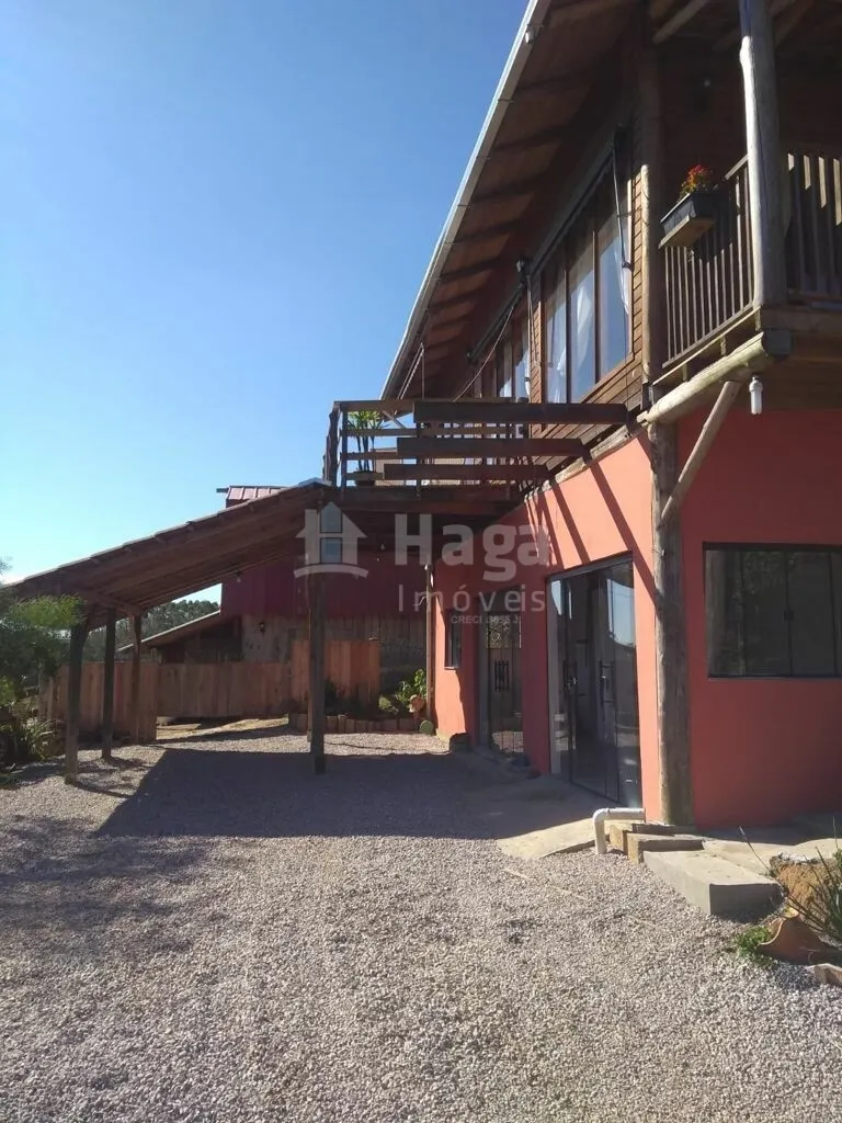 Casa à venda de 190 m² em Tijucas, SC, Brasil
