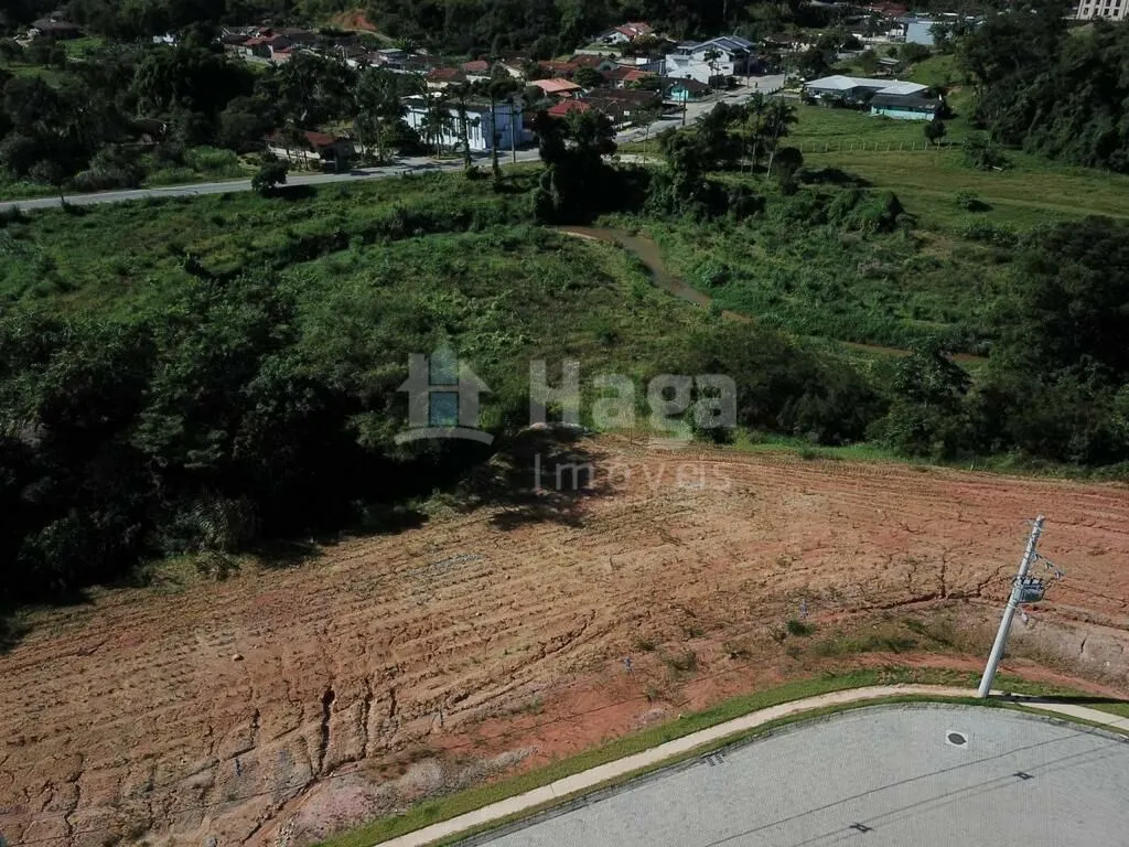 Terreno à venda de 280 m² em Brusque, SC, Brasil