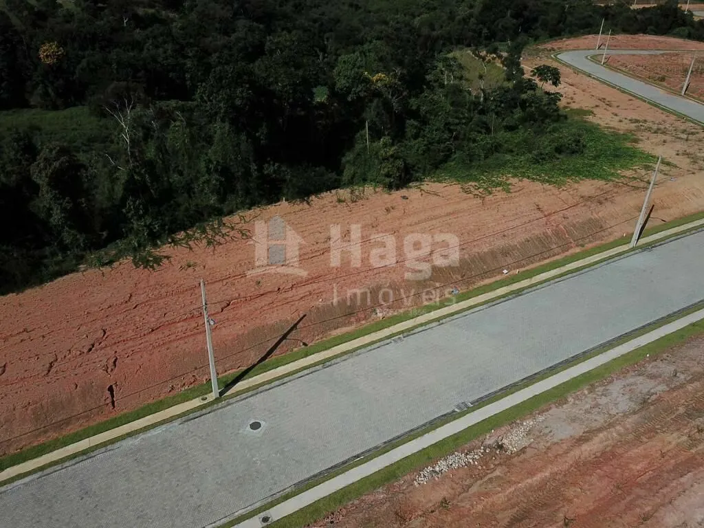 Terreno à venda de 280 m² em Brusque, SC, Brasil