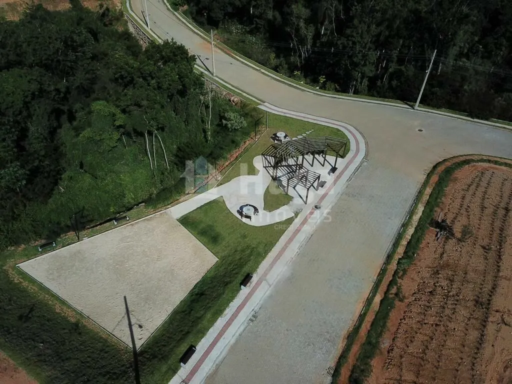 Terreno à venda de 280 m² em Brusque, SC, Brasil