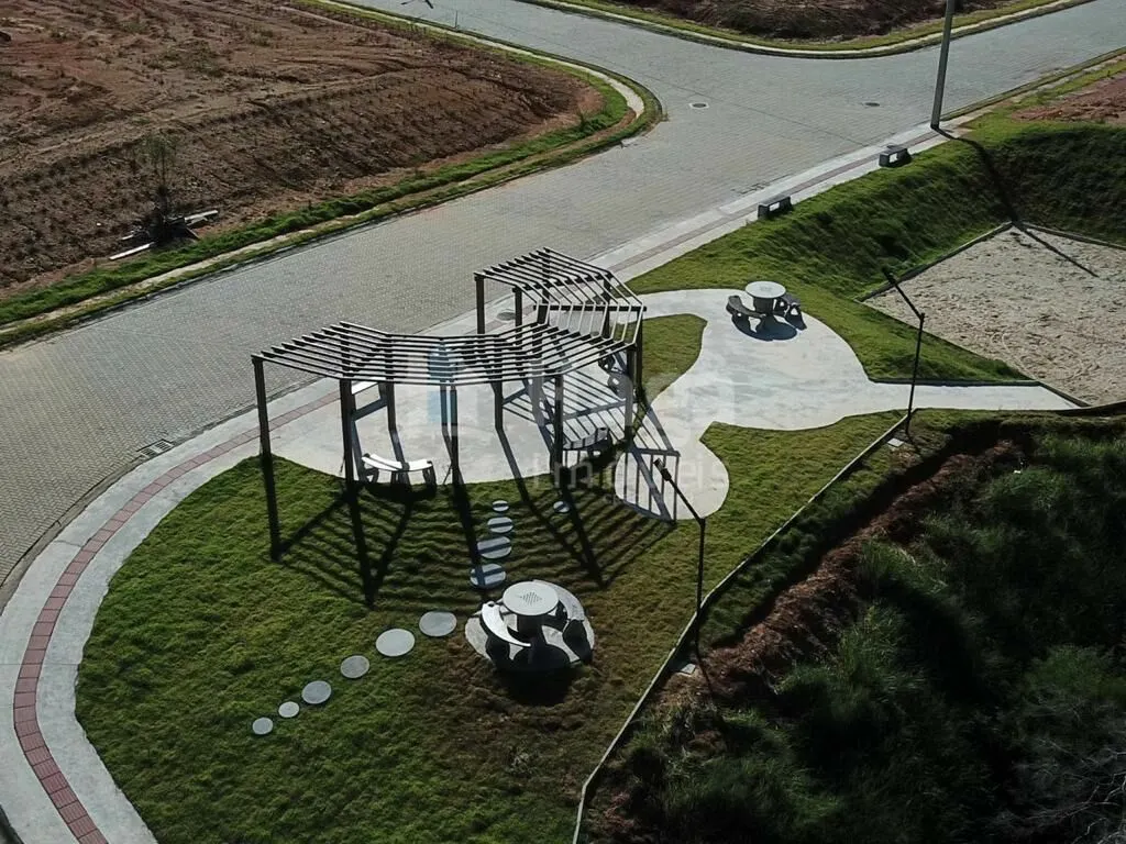 Terreno à venda de 280 m² em Brusque, SC, Brasil