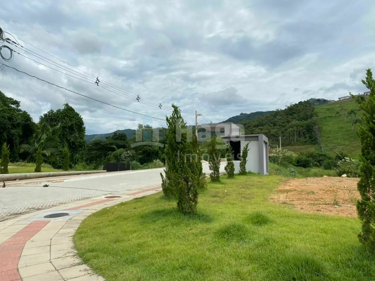 Terreno à venda de 280 m² em Brusque, SC, Brasil
