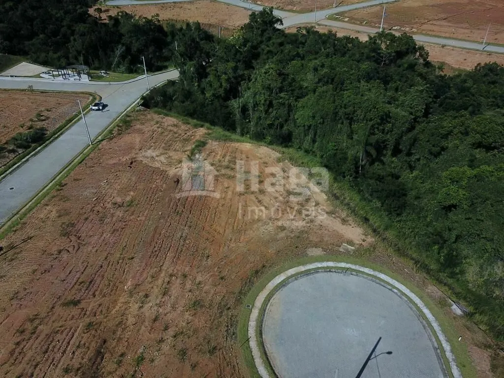 Terreno à venda de 280 m² em Brusque, SC, Brasil