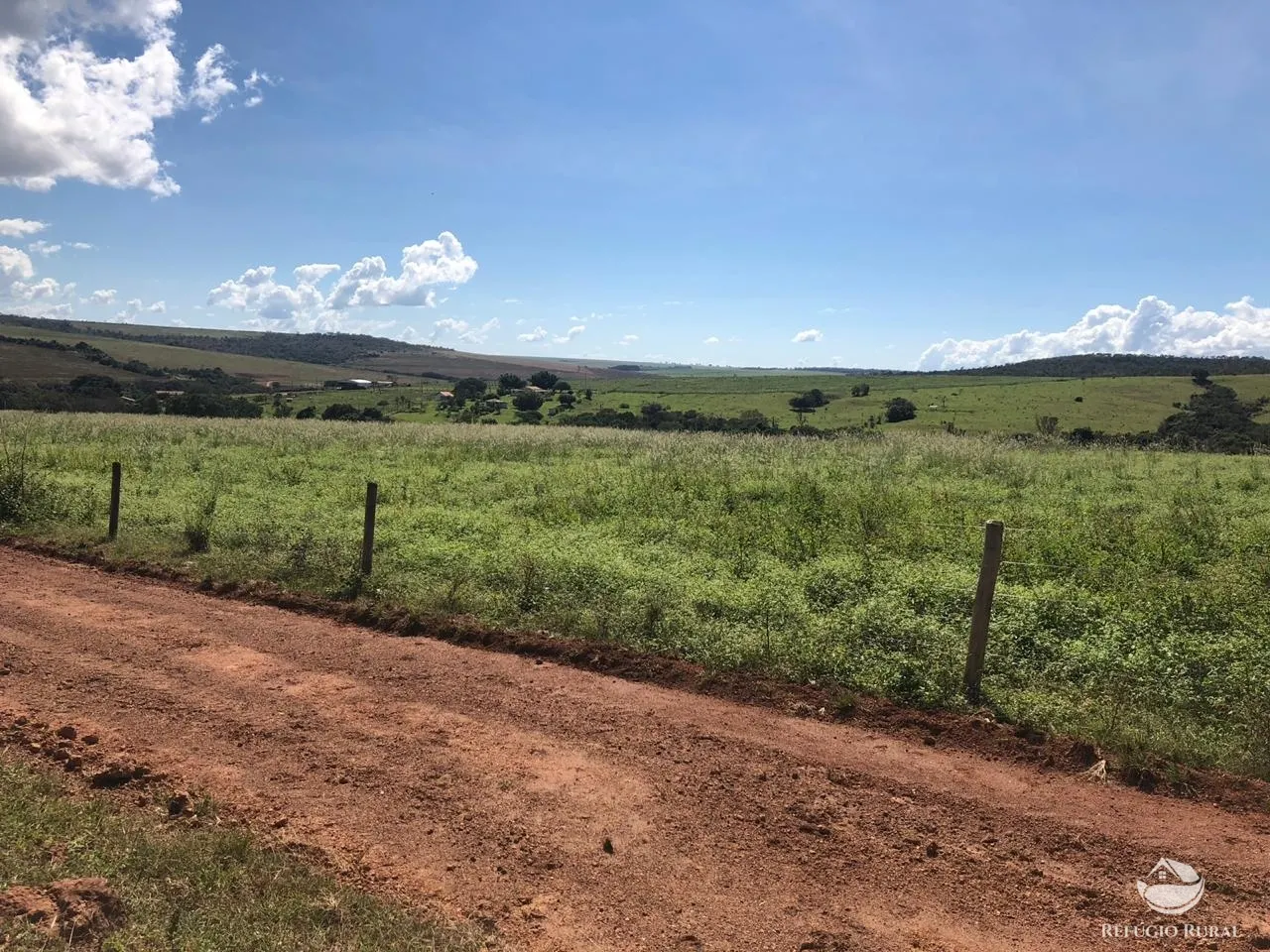 Fazenda à venda de 1.960 ha em Campo Alegre de Goiás, GO, Brasil