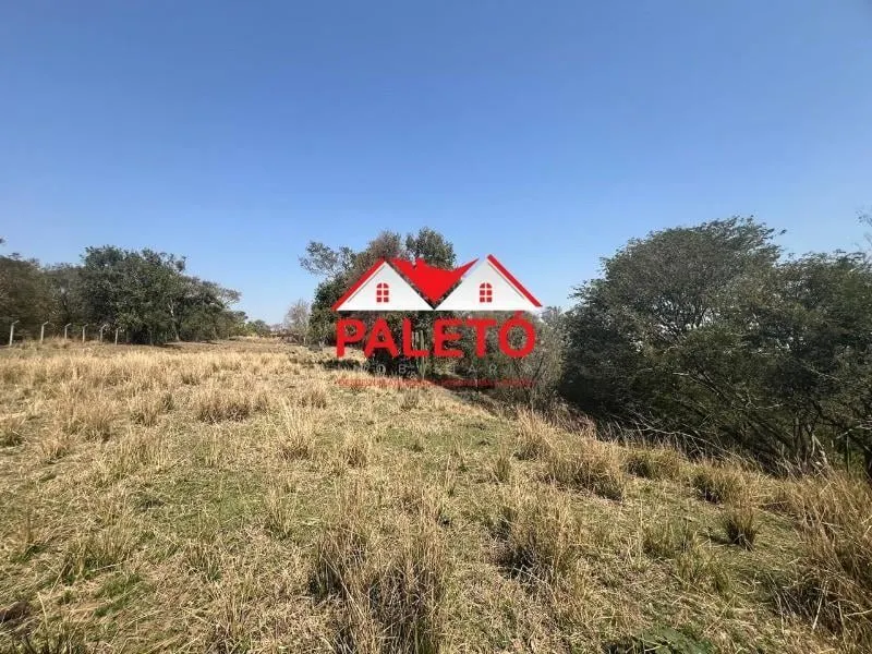 Sítio à venda de 4 ha em Porangaba, SP, Brasil