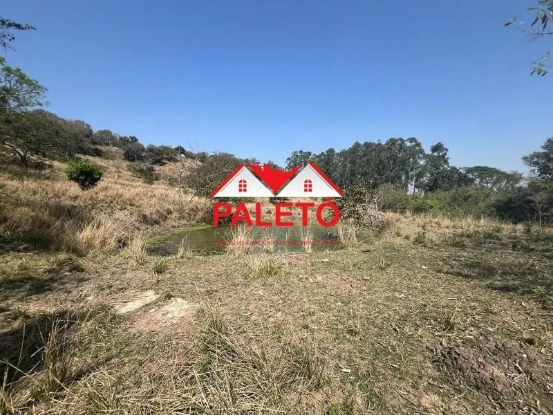 Sítio à venda de 4 ha em Porangaba, SP, Brasil