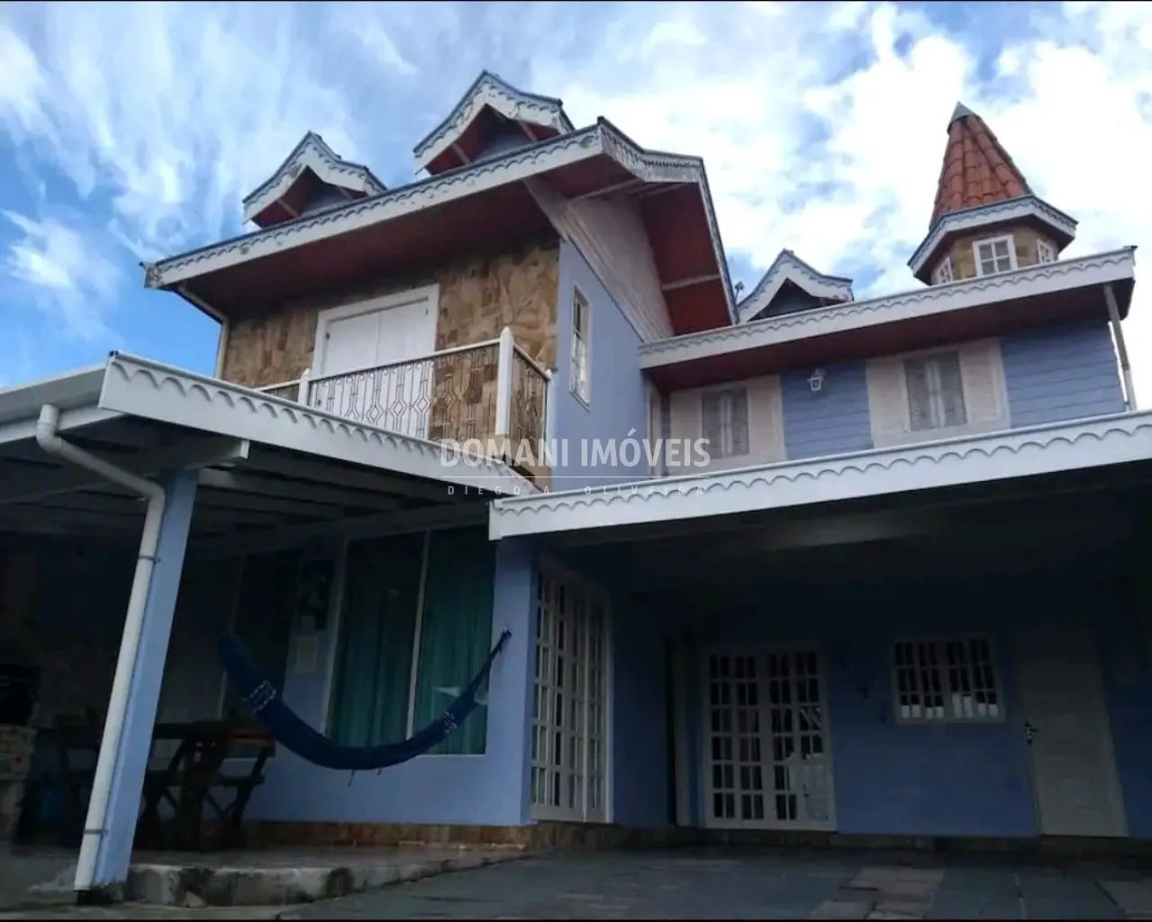 Casa à venda de 250 m² em Campos do Jordão, SP, Brasil