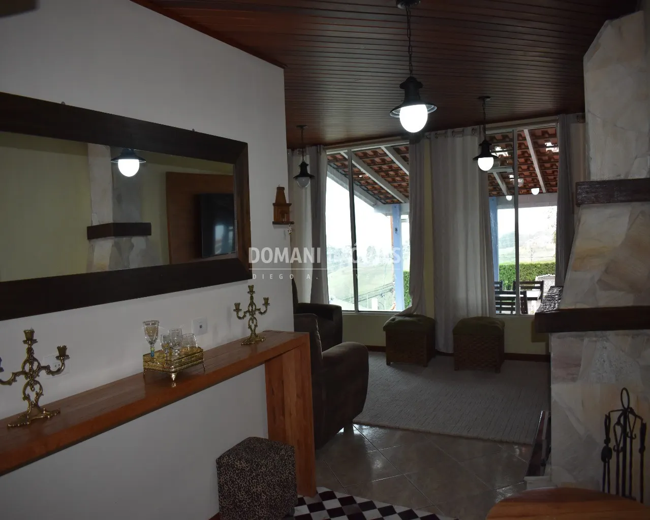 Casa à venda de 250 m² em Campos do Jordão, SP, Brasil