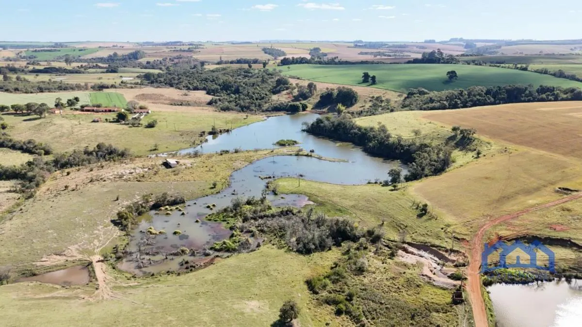 Fazenda à venda de 136 ha em Itapetininga, SP, Brasil