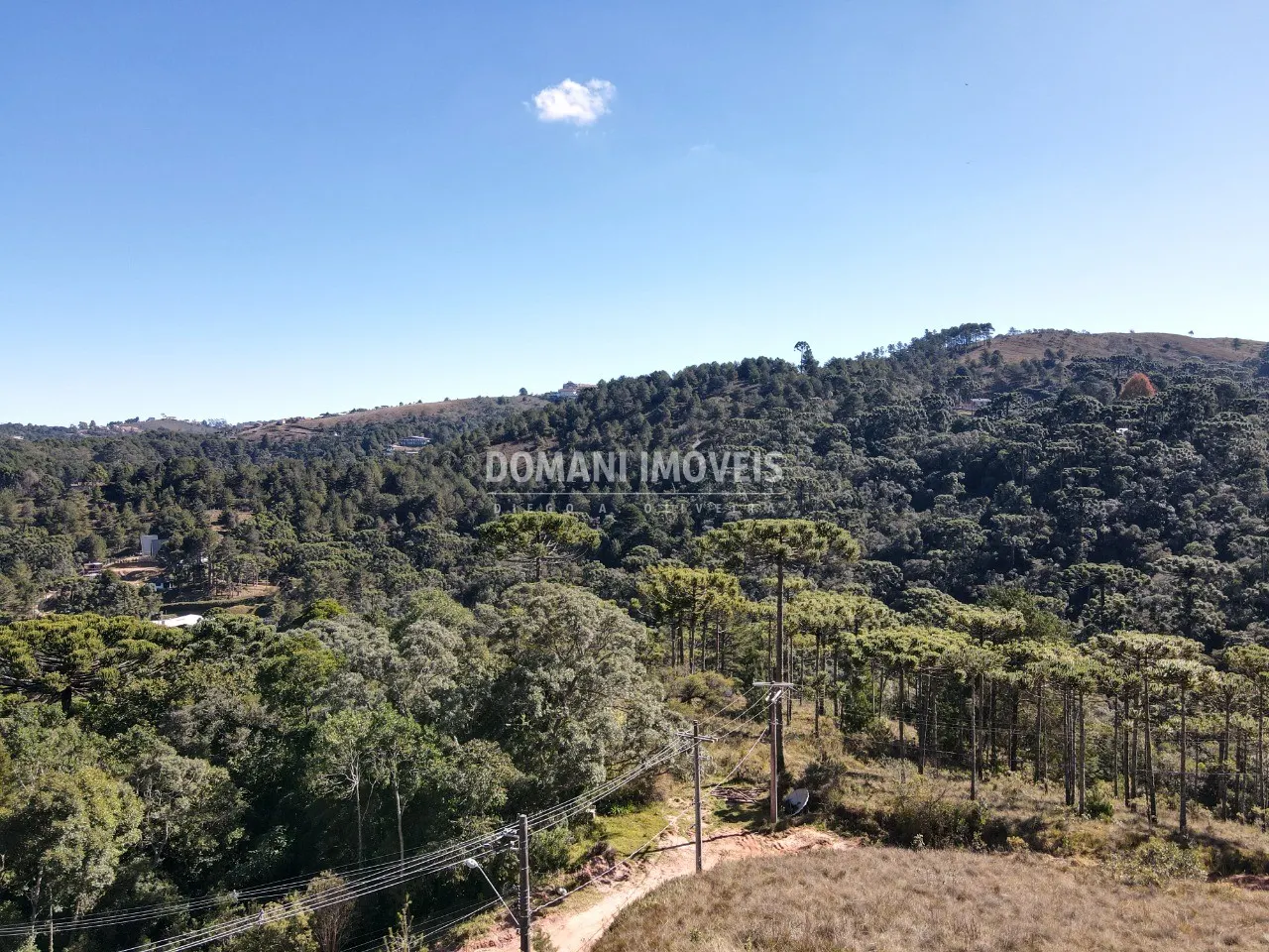 Terreno à venda de 1.200 m² em Campos do Jordão, SP, Brasil