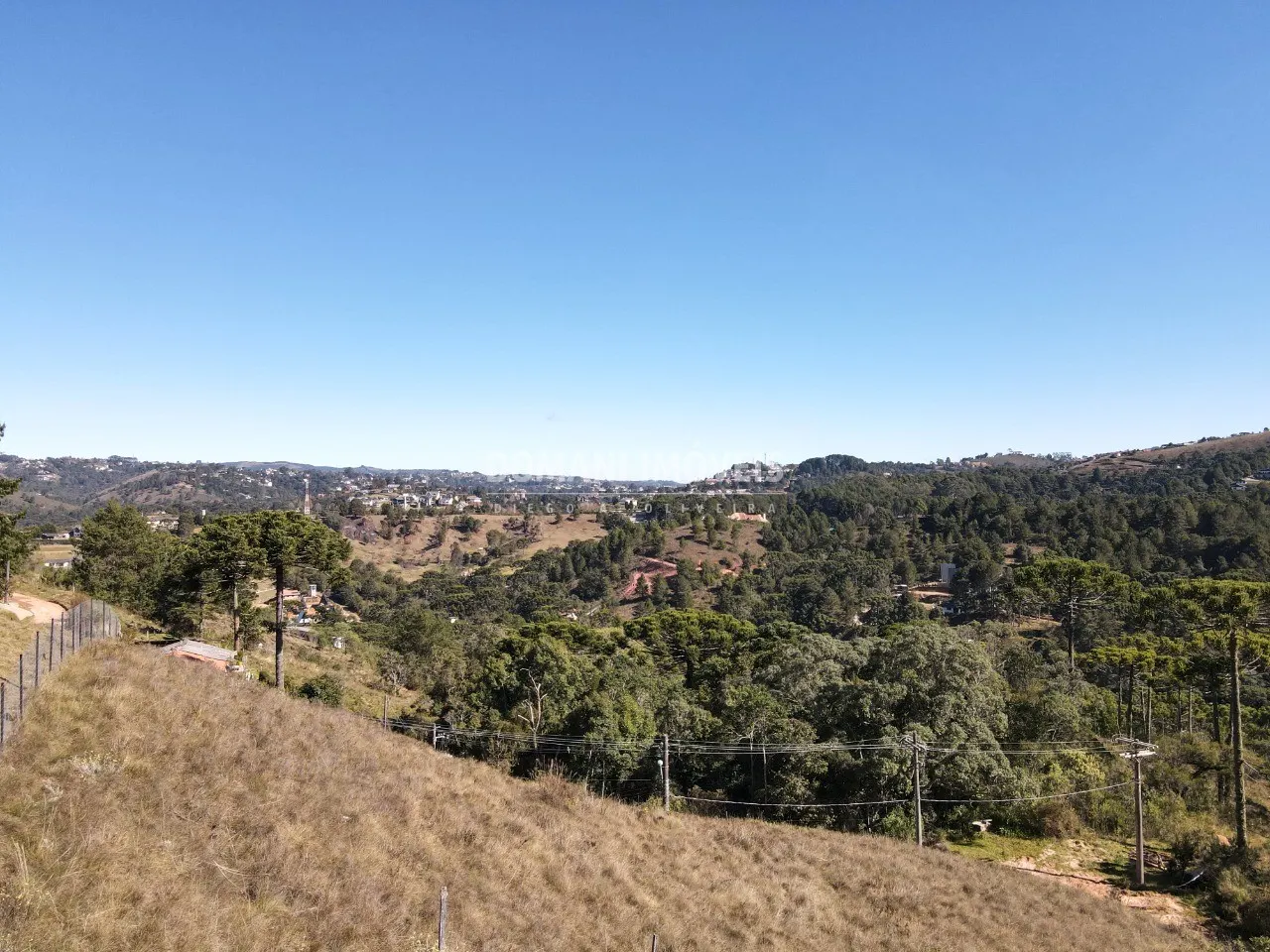 Terreno à venda de 1.200 m² em Campos do Jordão, SP, Brasil