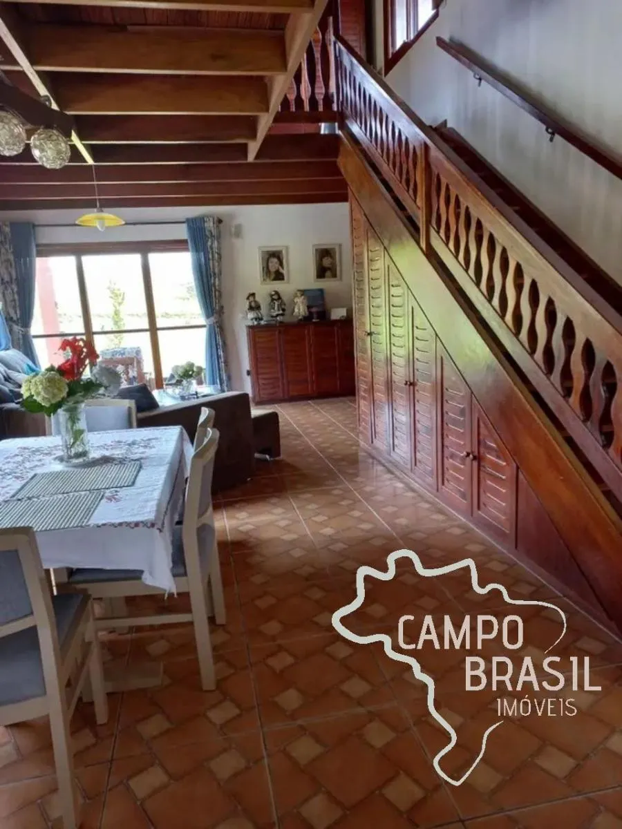 Sítio à venda de 4 ha em Natividade da Serra, SP, Brasil