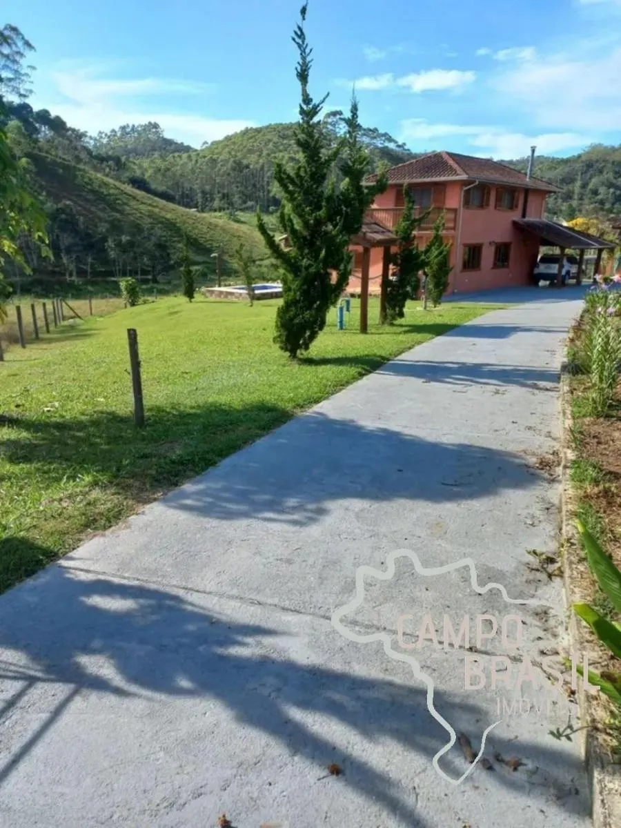 Sítio à venda de 4 ha em Natividade da Serra, SP, Brasil