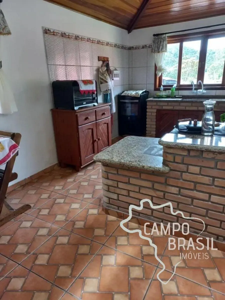Sítio à venda de 4 ha em Natividade da Serra, SP, Brasil