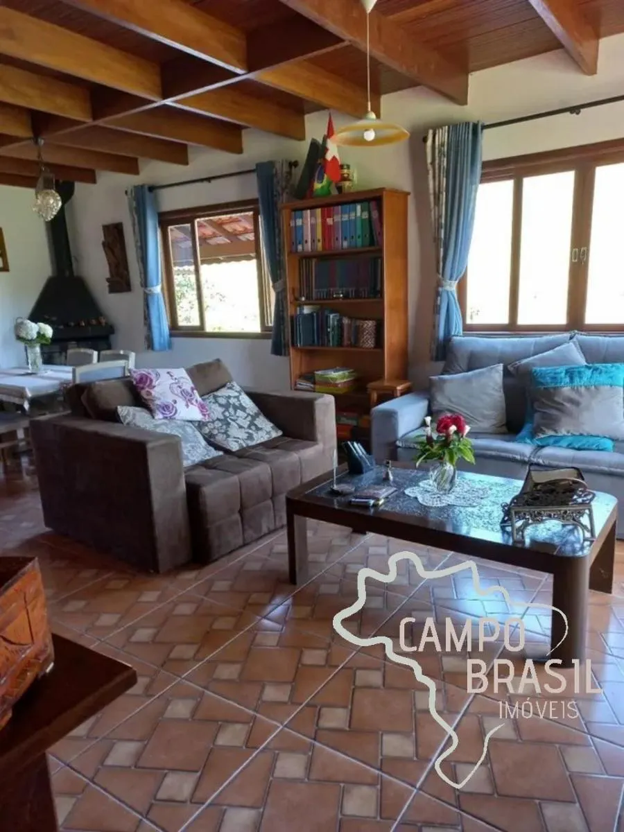 Sítio à venda de 4 ha em Natividade da Serra, SP, Brasil