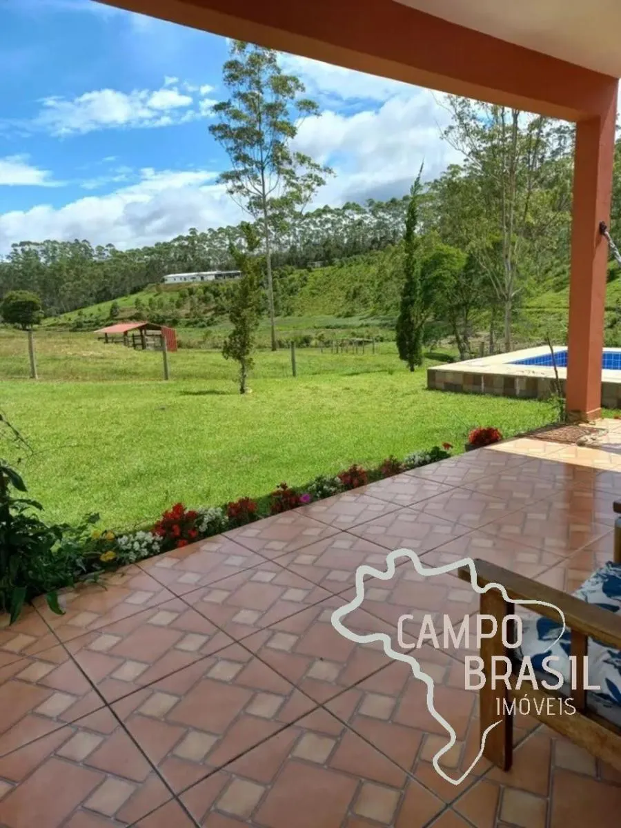 Sítio à venda de 4 ha em Natividade da Serra, SP, Brasil
