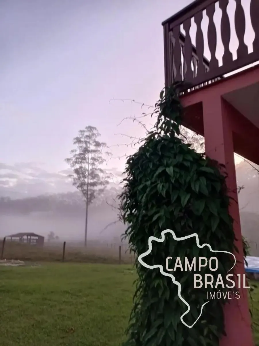 Sítio à venda de 4 ha em Natividade da Serra, SP, Brasil