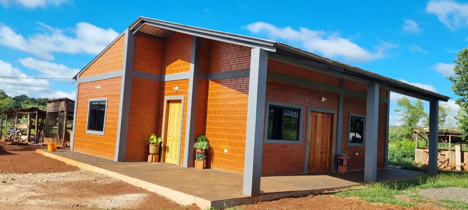 Fazenda à venda de 9 ha em Hernandarias, Paraguai