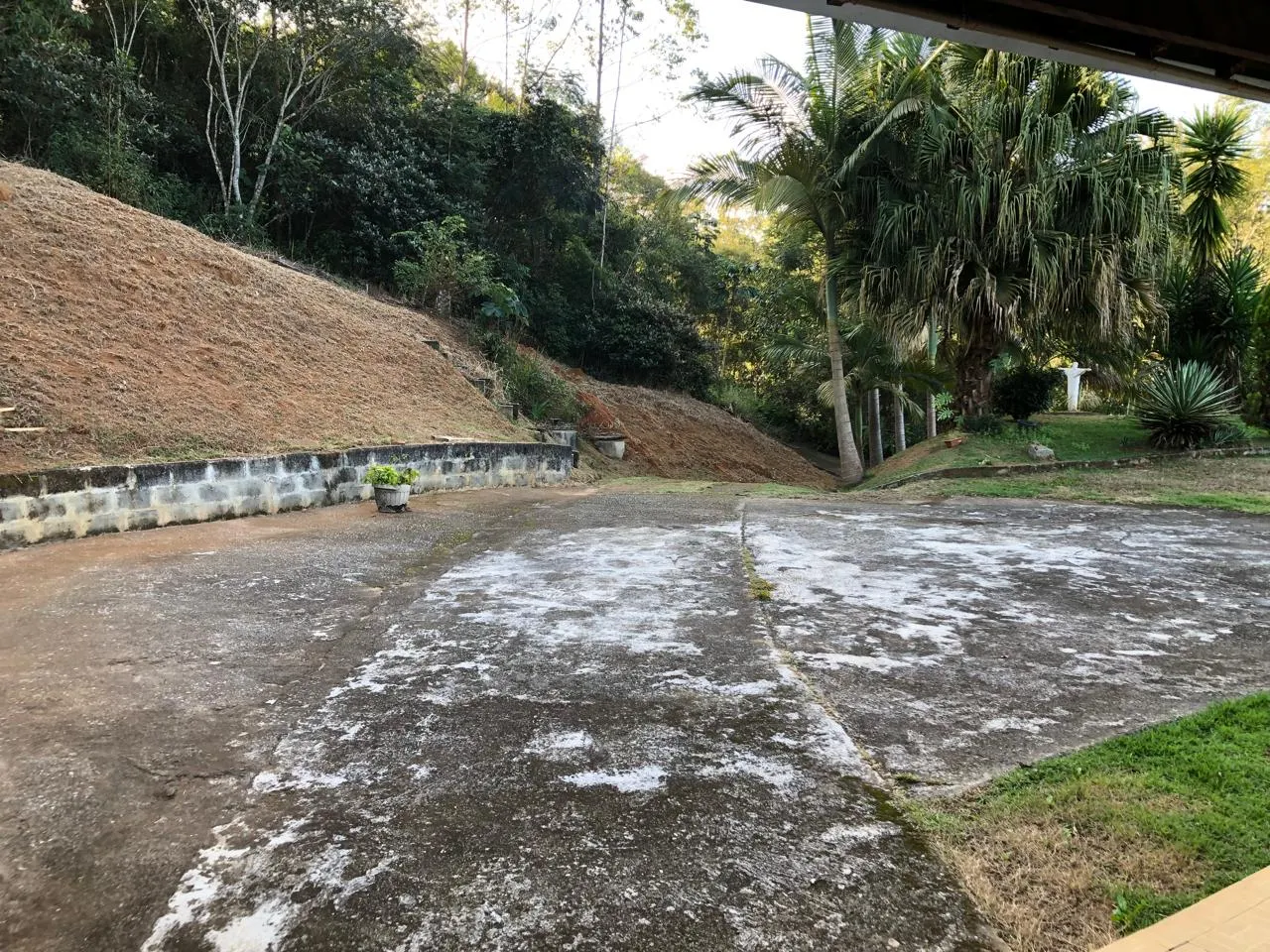 Chácara à venda de 6.600 m² em São José dos Campos, SP, Brasil